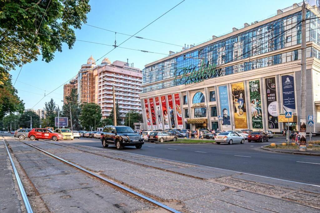 Комфортные Апартаменты 36 Жемчужина โอเดสซา ภายนอก รูปภาพ